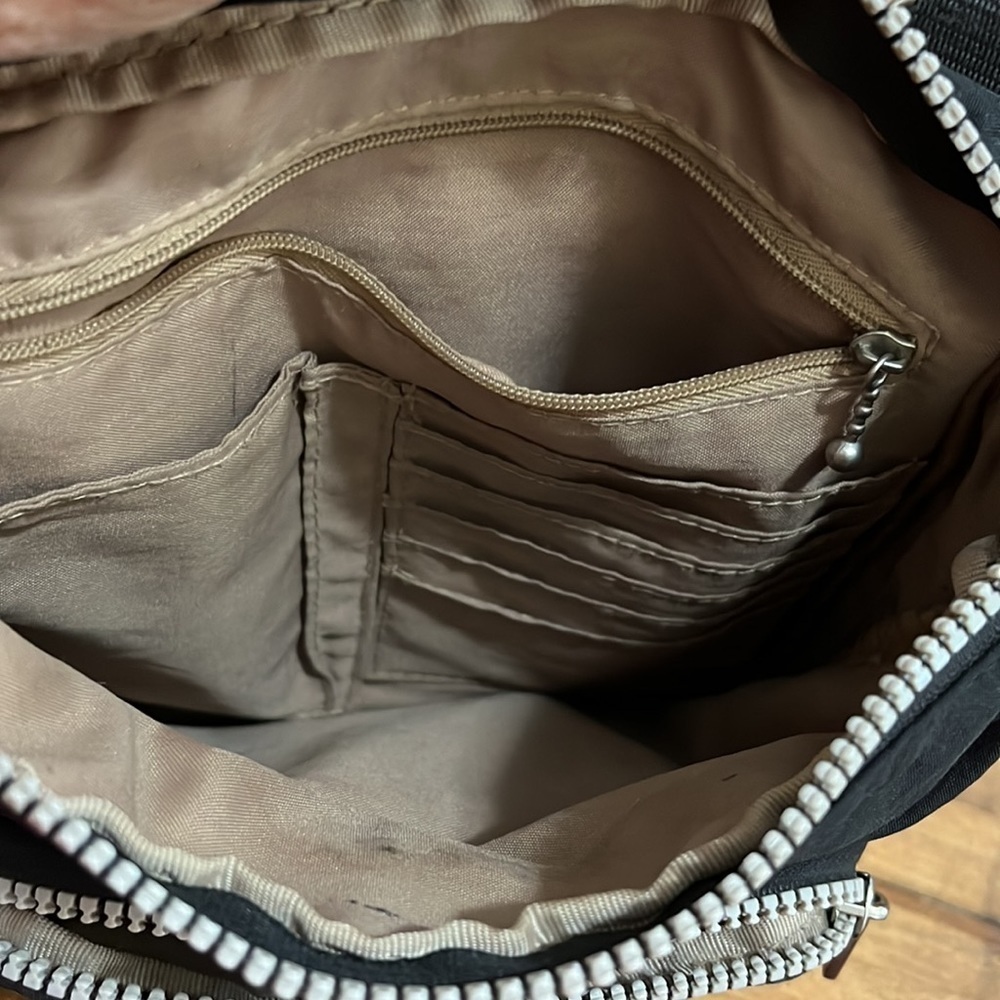 Baggallini black crossbody bag - Picture 5 of 6